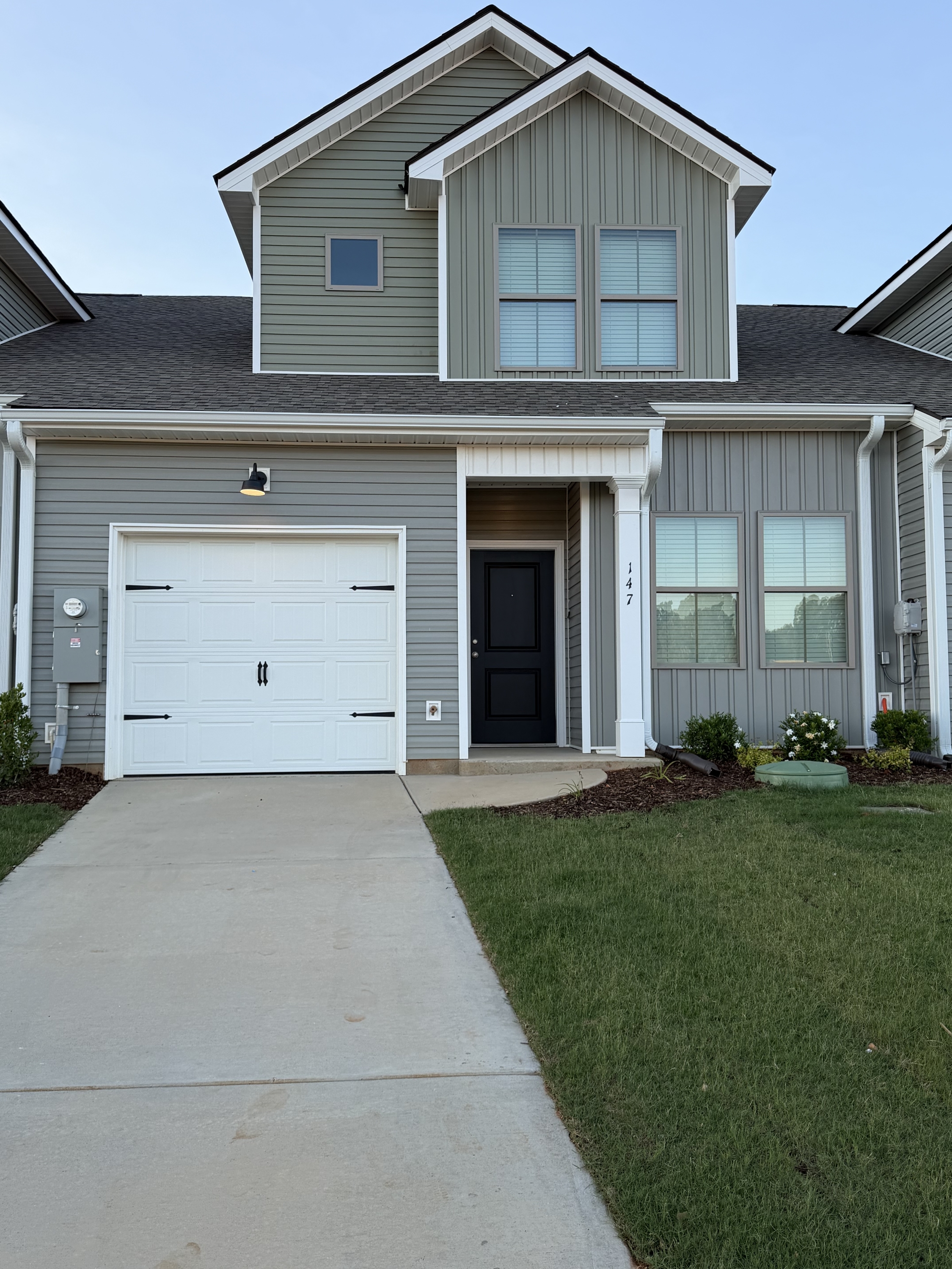 147 Wolfe Lane - 1